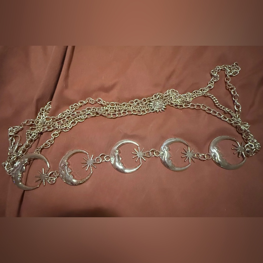 Cider Gold Crescent Moon Chain Belt